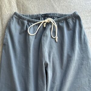 Brandy Melville Rosa Open Leg Sweatpants